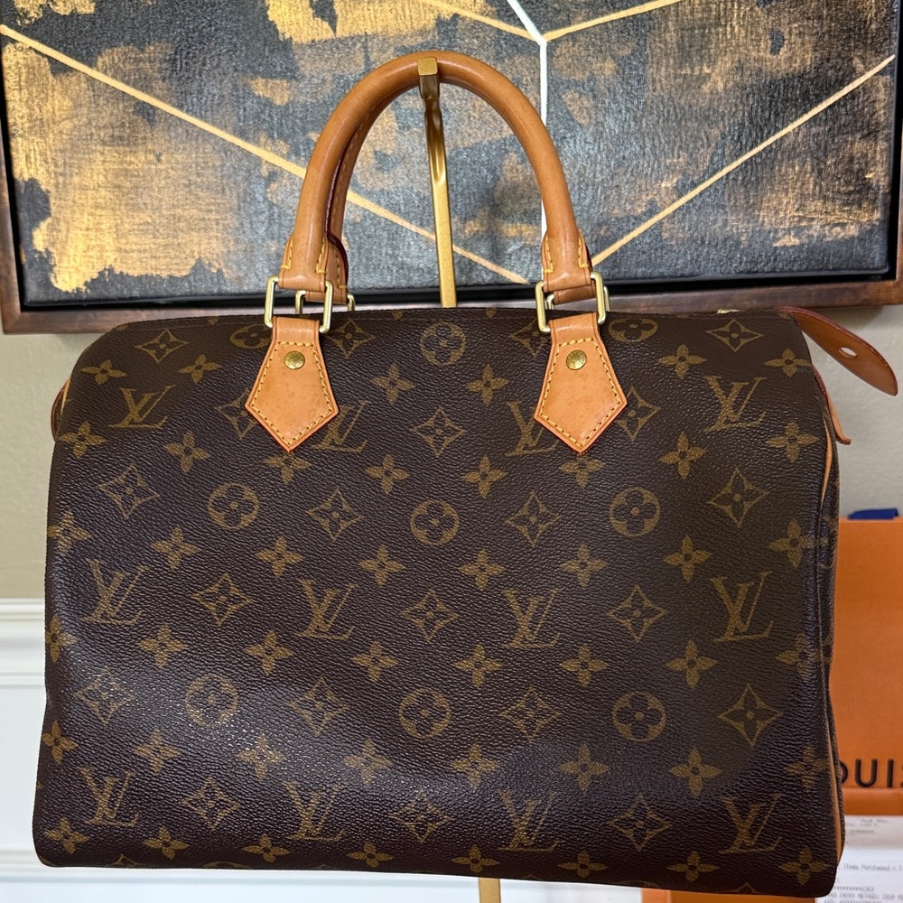 Louis Vuitton Speedy 25 Monogram Canvas Authentic